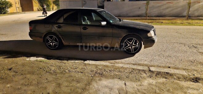 Mercedes C 180 1995, 183,900 km - 1.8 l - Kürdəmir