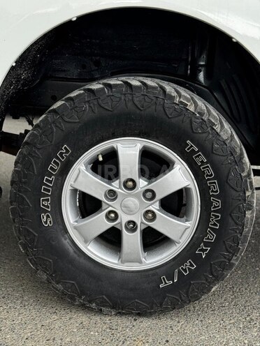 Mitsubishi L200 2014, 350,000 km - 2.5 l - Bakı