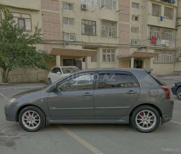 Toyota Corolla 2006, 176,345 km - 1.4 l - Bakı