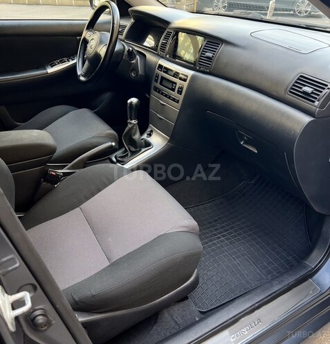 Toyota Corolla 2006, 176,345 km - 1.4 l - Bakı