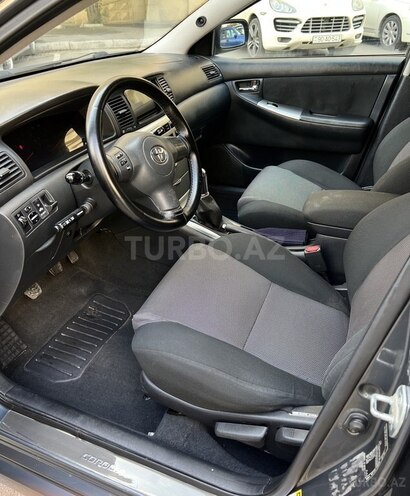 Toyota Corolla 2006, 176,345 km - 1.4 l - Bakı