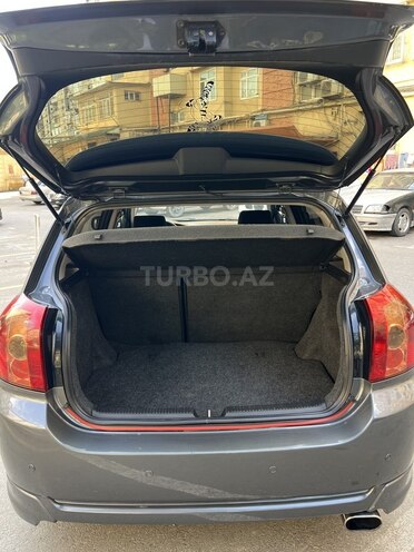 Toyota Corolla 2006, 176,345 km - 1.4 l - Bakı
