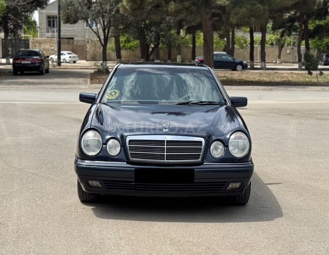 Mercedes E 230 1996, 250,000 km - 2.3 l - Sumqayıt