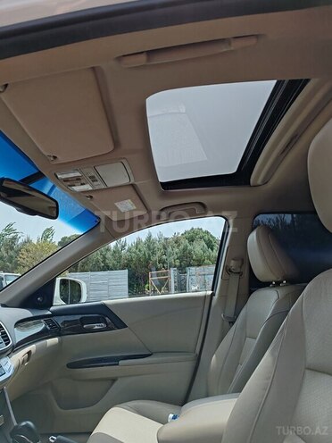 Honda Accord-9