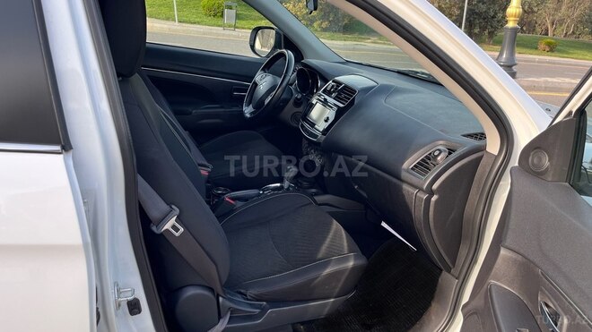 Mitsubishi ASX 2015, 176,140 km - 2.0 l - Bakı