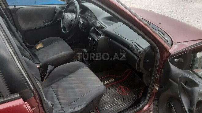Opel Astra 1997, 425,000 km - 1.6 l - Bakı