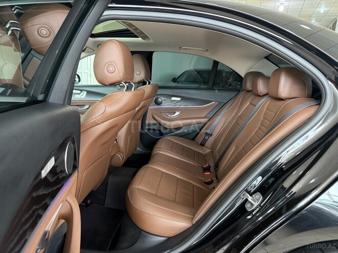 Mercedes E 220 d 2016, 158,000 km - 2.2 l - Bakı
