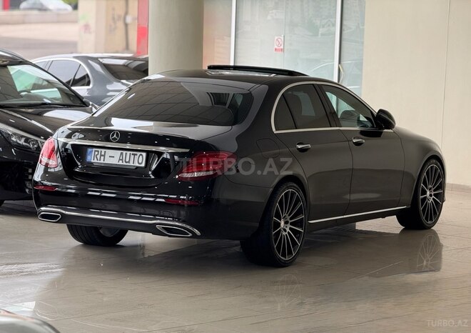 Mercedes E 220 d 2016, 158,000 km - 2.2 l - Bakı