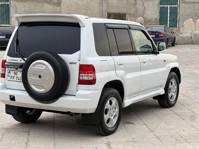Mitsubishi Pajero io 1999, 410,000 km - 1.8 л - Sumqayıt