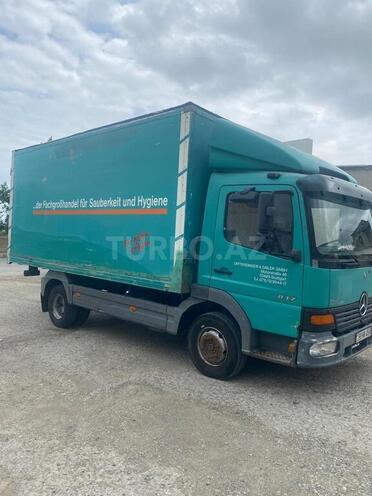 Mercedes Atego 817 1999, 628,000 km - 4.3 л - Siyəzən