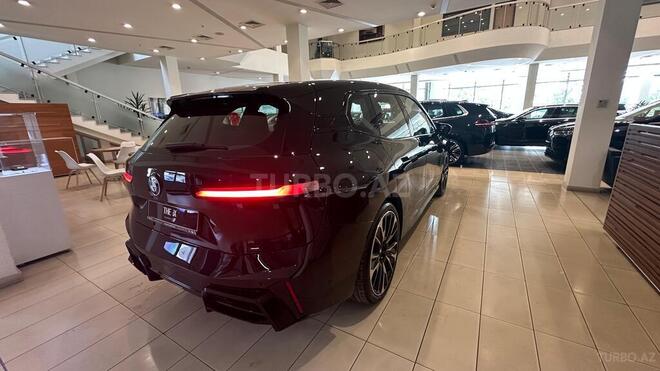 BMW iX-10