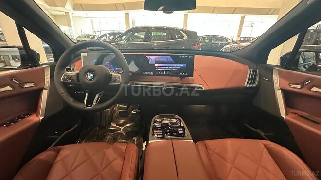 BMW iX-2