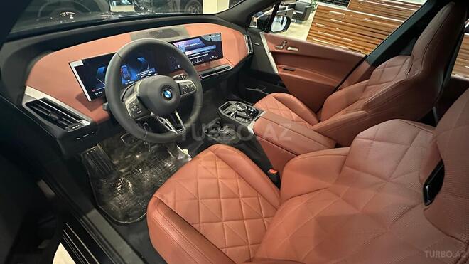 BMW iX-14