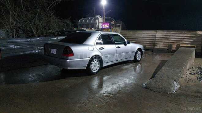 Mercedes C 230 1998, 32,000 km - 2.3 l - Biləsuvar