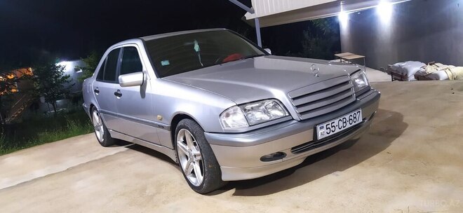 Mercedes C 180 1999, 291,000 km - 1.8 l - Bakı