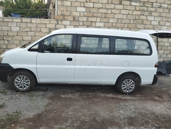 Hyundai H-1 2004, 20,000 km - 2.5 l - Bakı