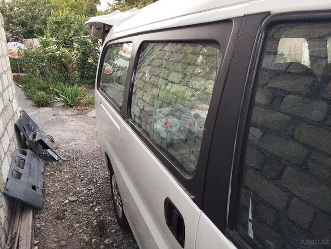 Hyundai H-1 2004, 20,000 km - 2.5 l - Bakı