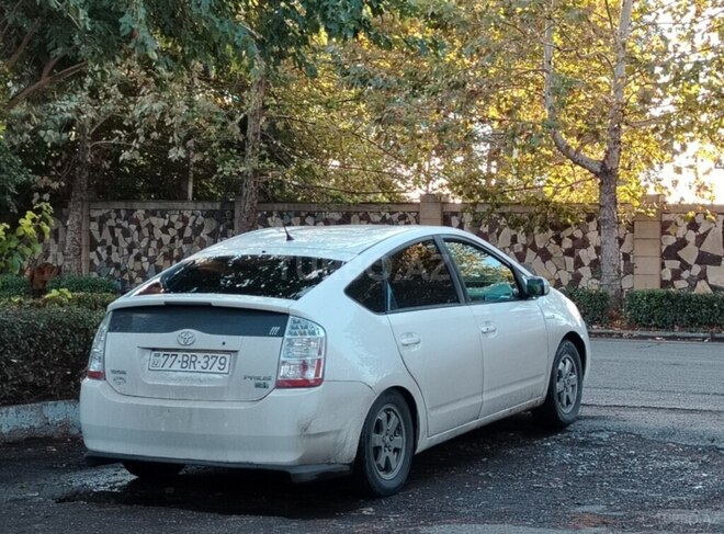 Toyota Prius 2009, 667,878 km - 1.5 l - Mingəçevir