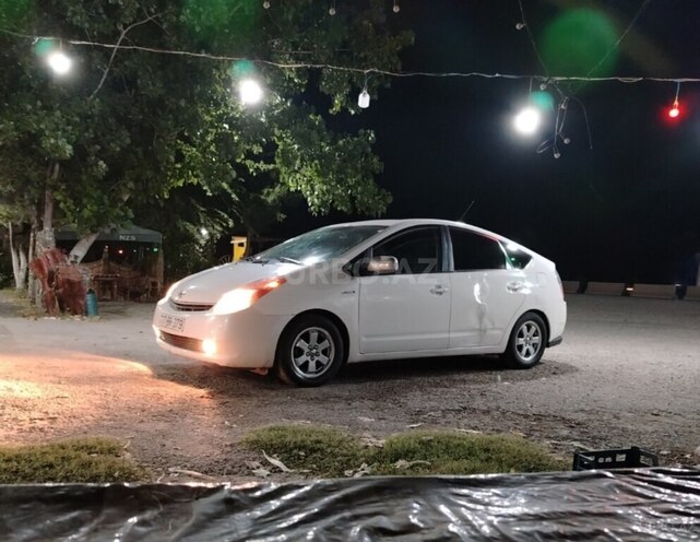 Toyota Prius 2009, 667,878 km - 1.5 l - Mingəçevir