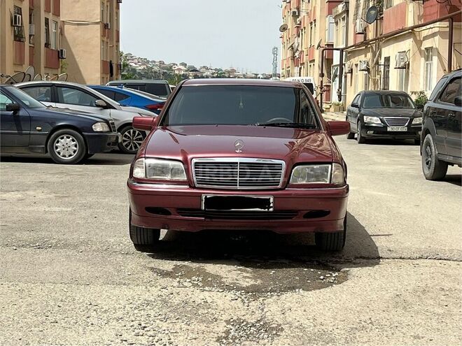Mercedes C 180 1994, 123,000 km - 1.8 л - Bakı