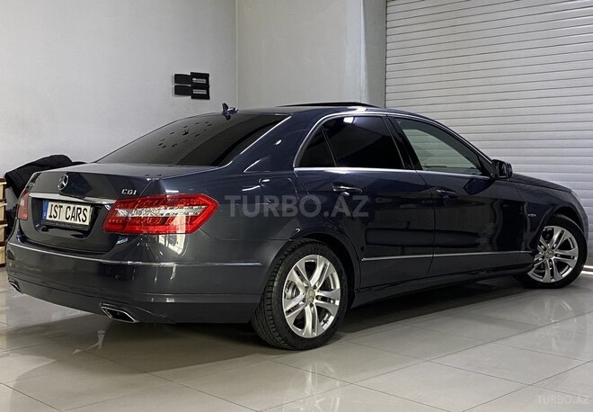 Mercedes E 220 d 2012, 228,000 km - 2.2 l - Sumqayıt