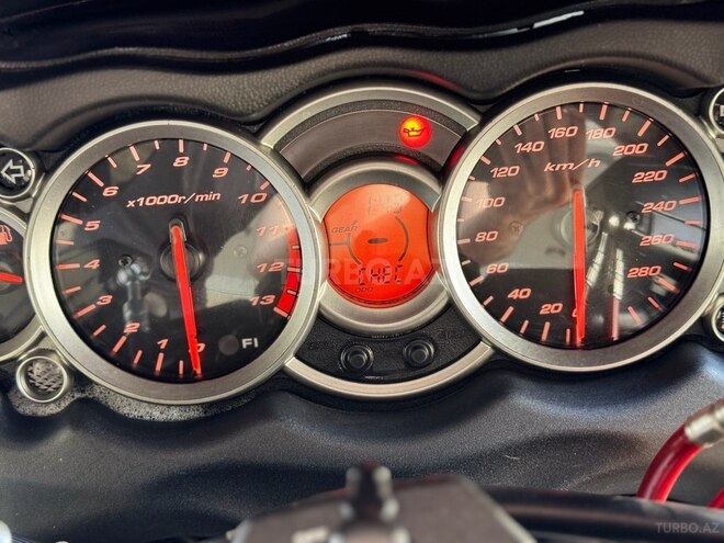 Suzuki GSX 1300 R Hayabusa 2012, 49,000 km - 1.3 l - Bakı