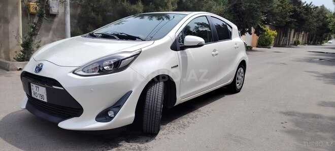 Toyota Aqua 2018, 160,000 km - 1.5 l - Bakı