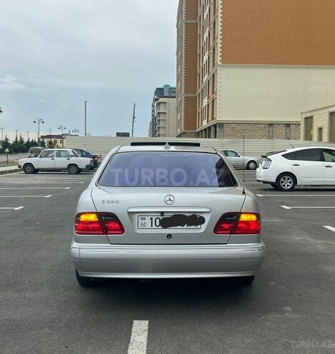 Mercedes E 320 2000, 321,211 km - 3.2 l - Sumqayıt