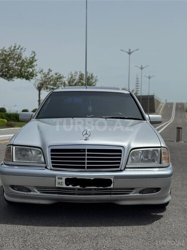 Mercedes C 240 2000, 355,000 km - 2.4 l - Bakı