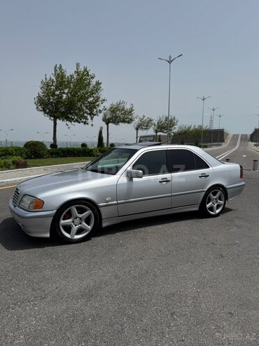 Mercedes C 240 2000, 355,000 km - 2.4 l - Bakı