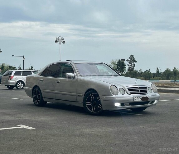 Mercedes E 320 2000, 321,211 km - 3.2 l - Sumqayıt