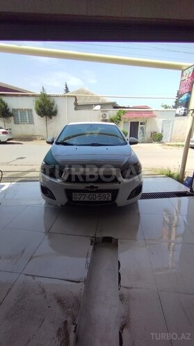 Chevrolet Aveo-4