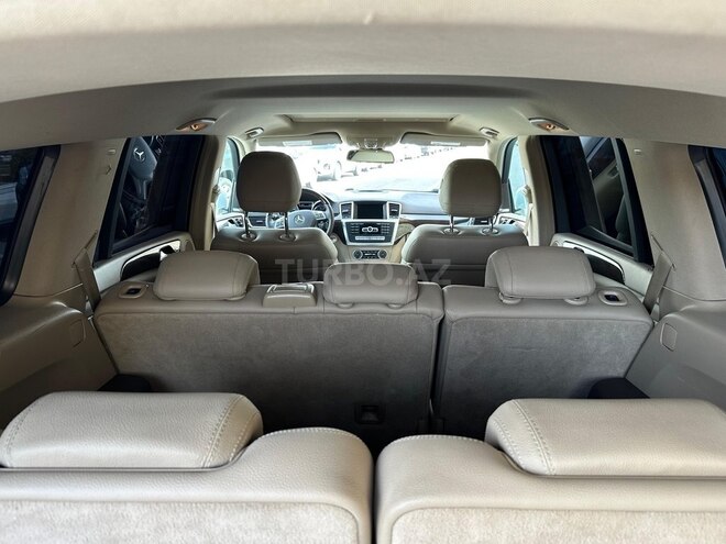 Mercedes GL 450 4MATIC-18