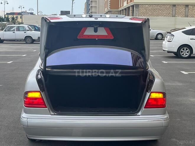 Mercedes E 320 2000, 321,211 km - 3.2 l - Sumqayıt