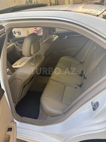 Mercedes C 180 2013, 210,000 km - 1.8 l - Bakı