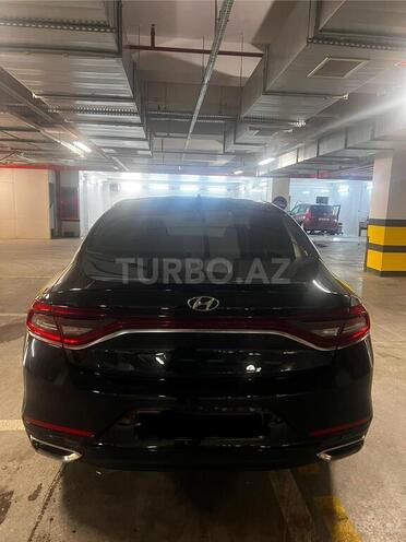 Hyundai Grandeur-5