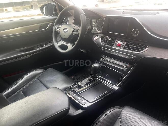 Hyundai Grandeur-7