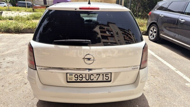 Opel Astra 2010, 482,684 km - 1.3 l - Bakı