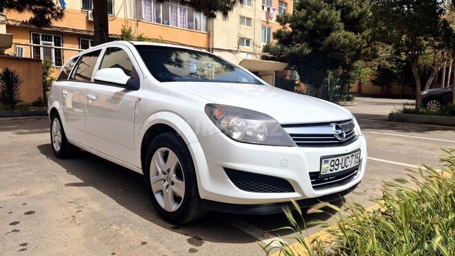 Opel Astra 2010, 482,684 km - 1.3 l - Bakı
