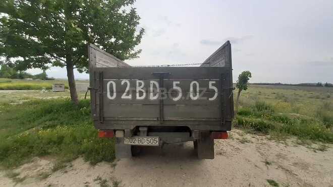 UAZ 452 1985, 202,002 km - 2.5 l - Naftalan