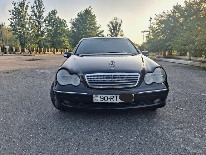 Mercedes C 180 2003, 270,000 km - 1.8 l - Yevlax