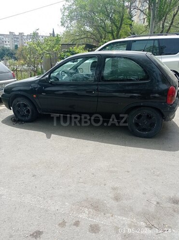 Opel Corsa 1999, 385,000 km - 1.0 л - Bakı
