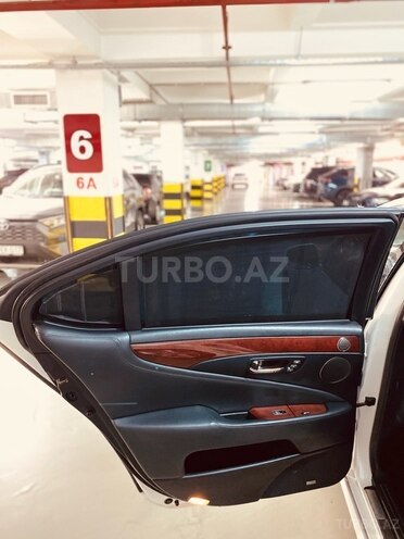 Lexus  2008, 287,000 km - 4.6 l - Bakı