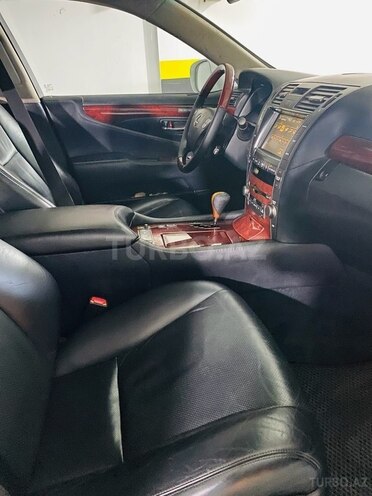 Lexus  2008, 287,000 km - 4.6 l - Bakı