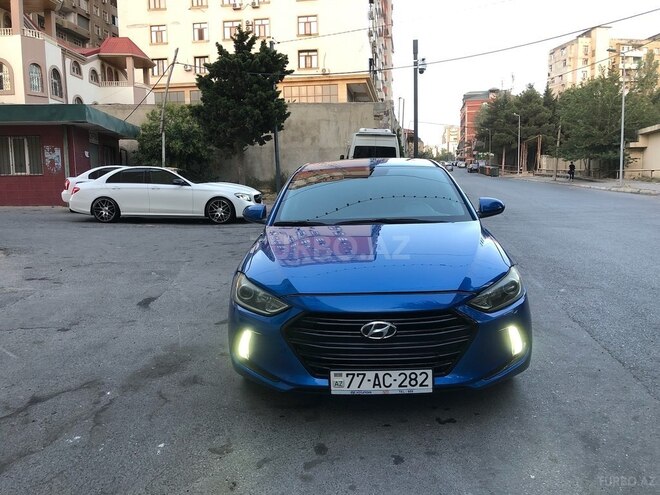 Hyundai Elantra 2015, 151,000 km - 2.0 l - Bakı