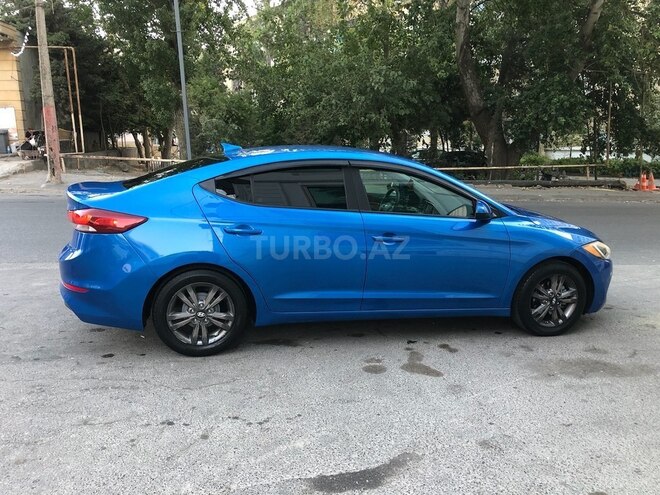 Hyundai Elantra 2015, 151,000 km - 2.0 l - Bakı