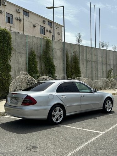 Mercedes E 220 d 2008, 291,400 km - 2.2 l - Bakı