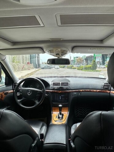 Mercedes E 220 d 2008, 291,400 km - 2.2 l - Bakı