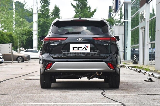 Toyota Highlander-2