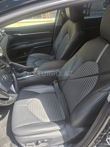 Toyota Camry 2020, 70,000 km - 2.5 l - Bakı